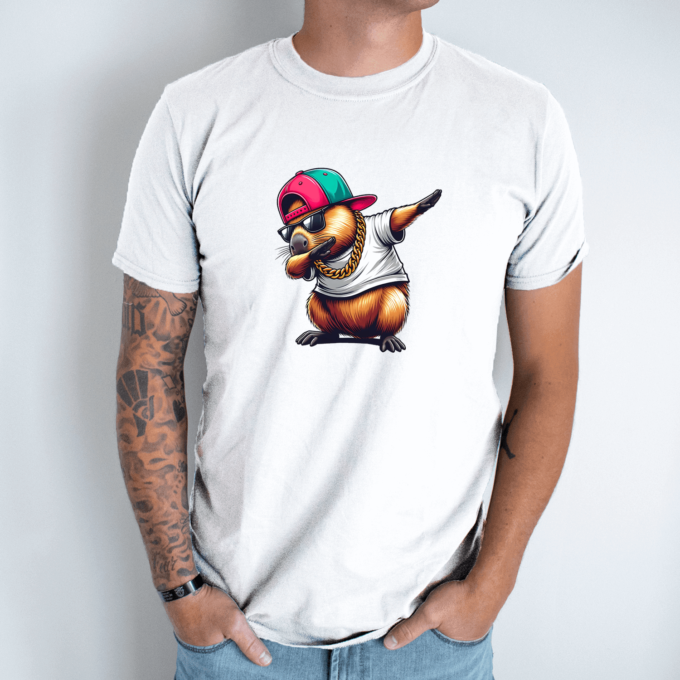 Unisex marškinėliai su spauda „Capybara Dab“ - Image 8