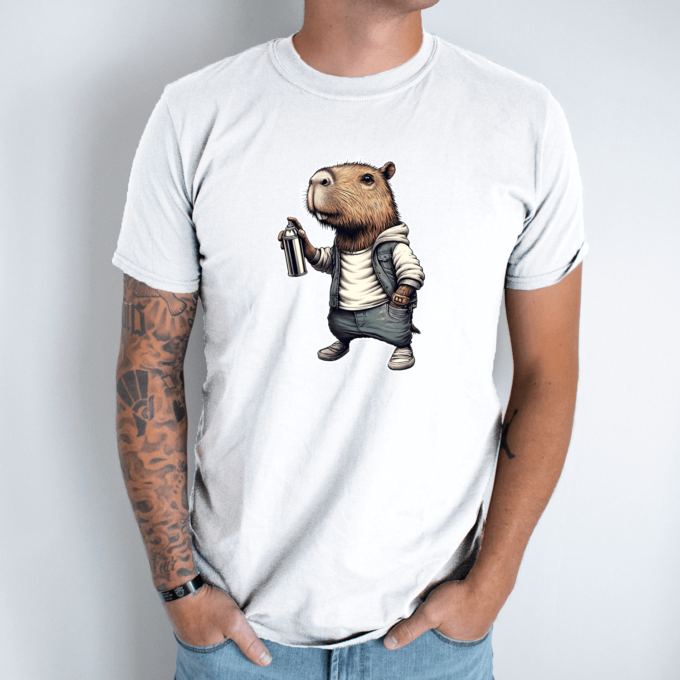 Unisex marškinėliai su spauda „Capybara graffiti“