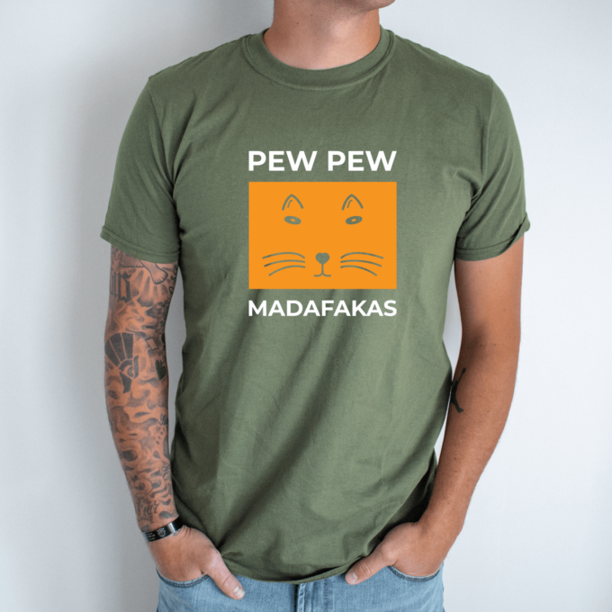 Unisex marškinėliai su spauda „Įtartinas katinas “ - Image 6