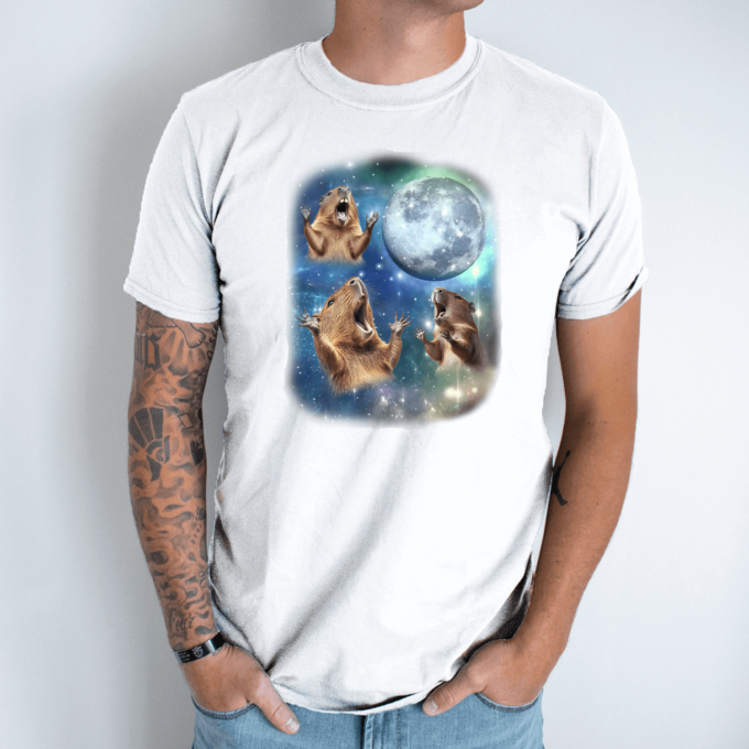 Unisex marškinėliai su spauda „Capybara mėnulis“ - Image 3