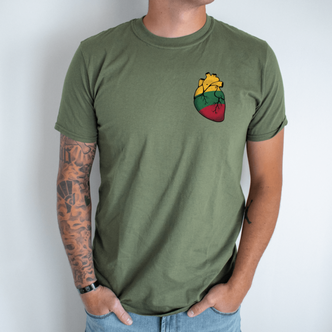 Unisex marškinėliai su spauda „Lietuviška širdis“ - Image 8