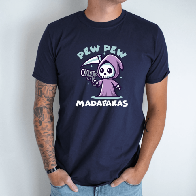 Unisex marškinėliai su spauda „Miela mirtis“ - Image 3
