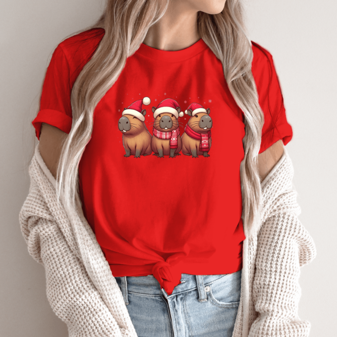 Unisex marškinėliai su spauda „Capybara Kalėdos“ - Image 11
