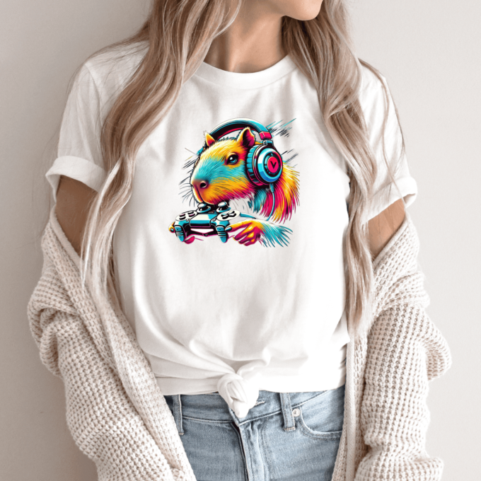 Unisex marškinėliai su spauda „Geimeris Capybara“ - Image 12