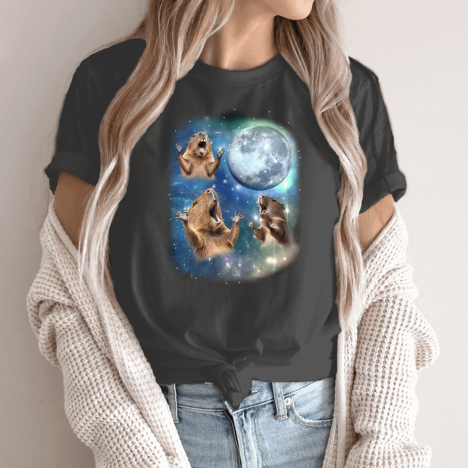 Unisex marškinėliai su spauda „Capybara mėnulis“ - Image 12
