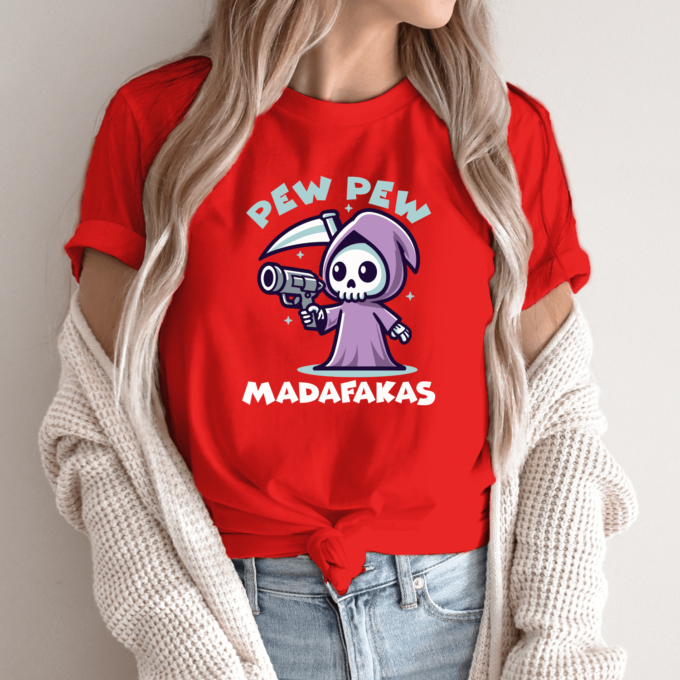 Unisex marškinėliai su spauda „Miela mirtis“ - Image 9