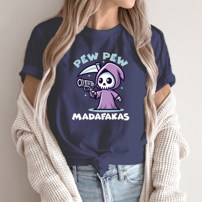 Unisex marškinėliai su spauda „Miela mirtis“ - Image 8
