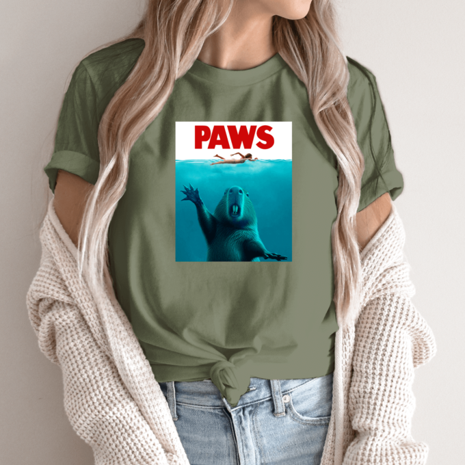 Unisex marškinėliai su spauda „Capybara Paws“ - Image 13
