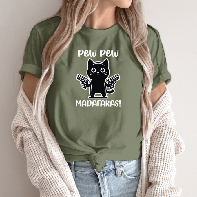 Unisex marškinėliai su spauda „Pew pew madafakas“ - Image 11