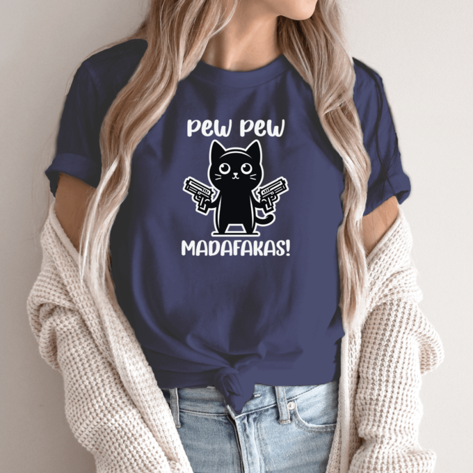 Unisex marškinėliai su spauda „Pew pew madafakas“ - Image 8