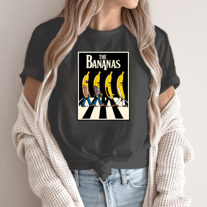 Unisex marškinėliai su spauda „The Bananas“ - Image 12