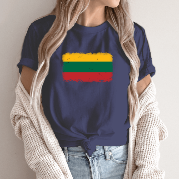 Unisex marškinėliai su spauda „Vėliava“ - Image 7