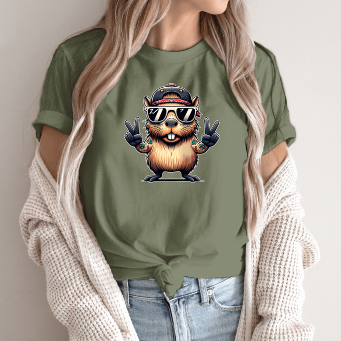 Unisex marškinėliai su spauda „Capybara taika visiems“ - Image 13