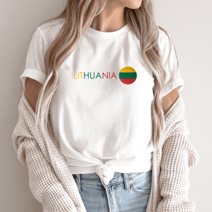 Unisex marškinėliai su spauda „Užrašas Lithuania“ - Image 8
