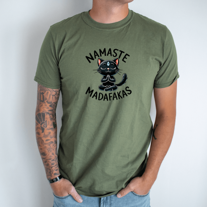 Unisex marškinėliai su spauda „Namaste Madafakas“ - Image 5