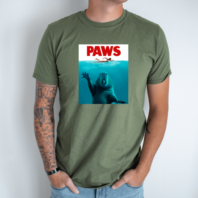 Unisex marškinėliai su spauda „Capybara Paws“ - Image 7