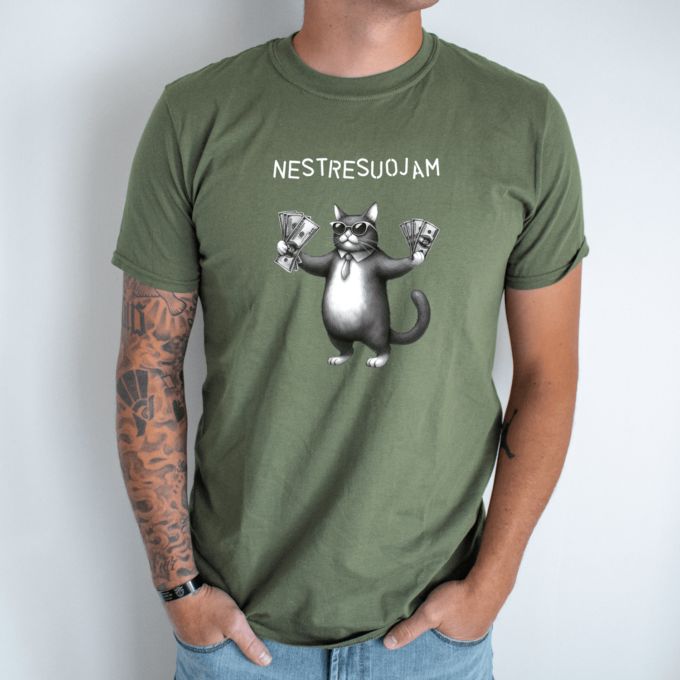 Unisex marškinėliai su spauda „Turtingas katinas“ - Image 6
