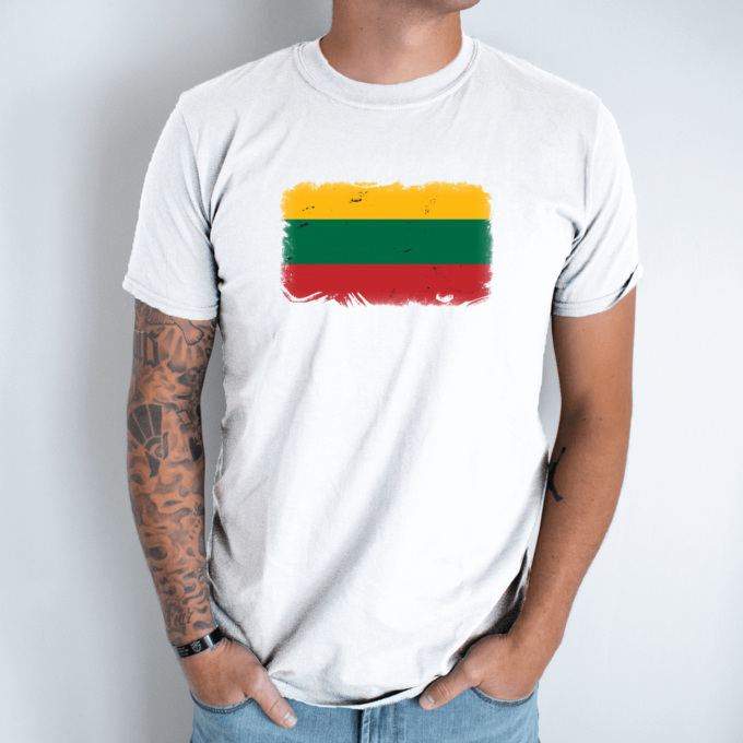 Unisex marškinėliai su spauda „Vėliava“ - Image 11