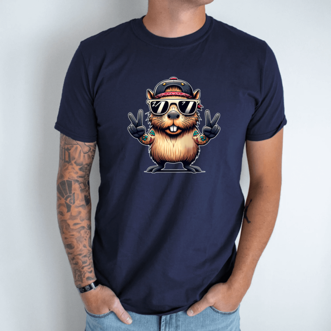 Unisex marškinėliai su spauda „Capybara taika visiems“ - Image 4