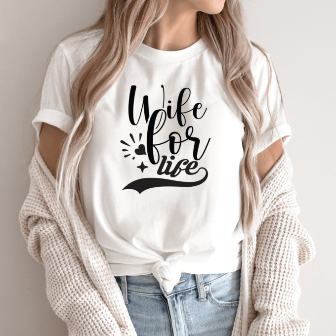 Unisex marškinėliai su spauda „Wife for live“ - Image 2