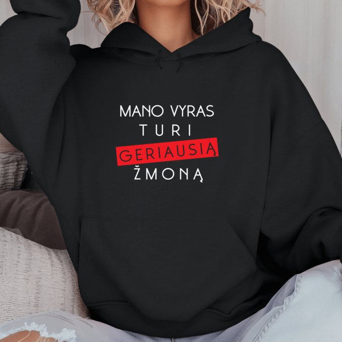 Unisex džemperis su spauda „Mano vyras turi geriausią žmoną“ - Image 4