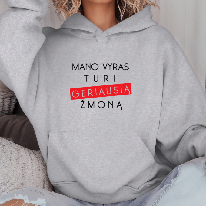Unisex džemperis su spauda „Mano vyras turi geriausią žmoną“ - Image 3
