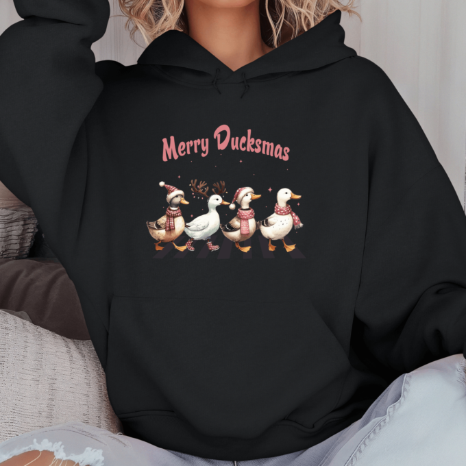 Unisex džemperis su spauda „Merry Ducksmas“ - Image 10