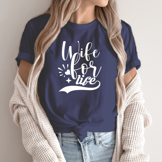 Unisex marškinėliai su spauda „Wife for live“ - Image 4