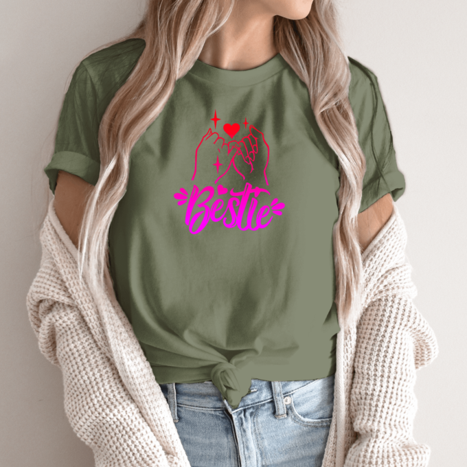 Unisex marškinėliai su spauda „Bestie“ - Image 3
