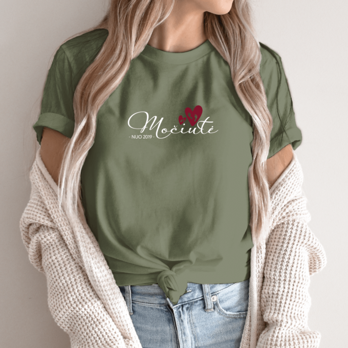 Unisex marškinėliai su spauda „Močiutė nuo...“ - Image 3