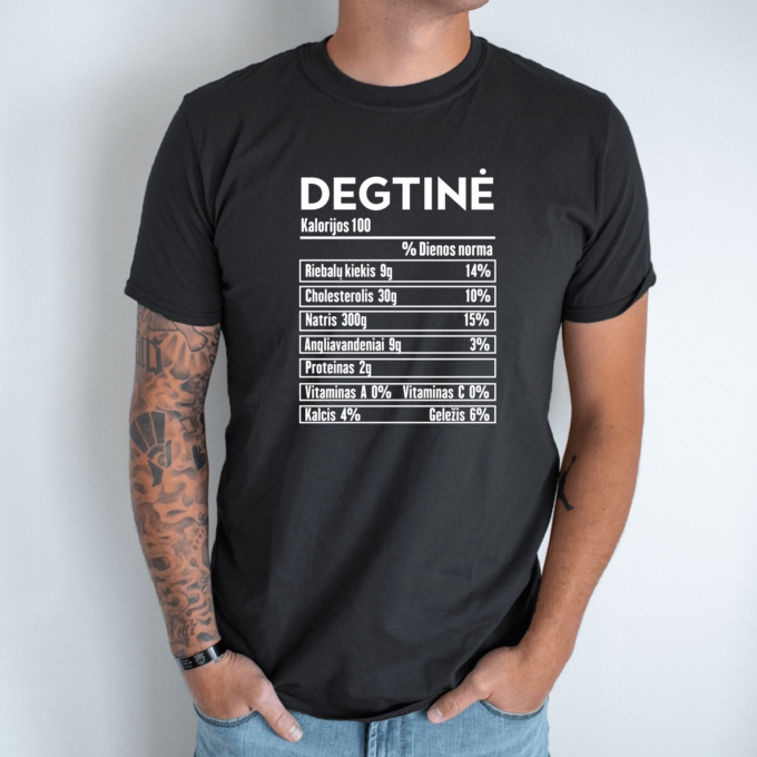 Unisex marškinėliai su spauda „Degtinės mitybos faktai“ - Image 8