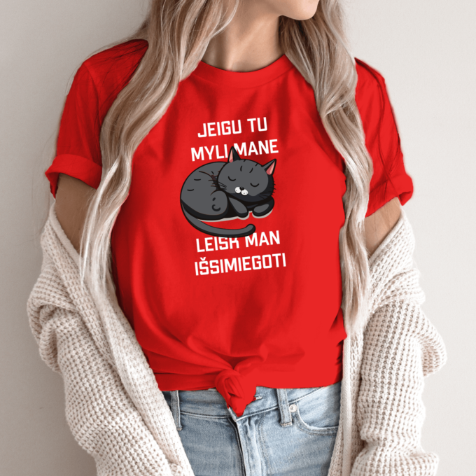 Unisex marškinėliai su spauda „Leisk man išsimiegoti“ - Image 9