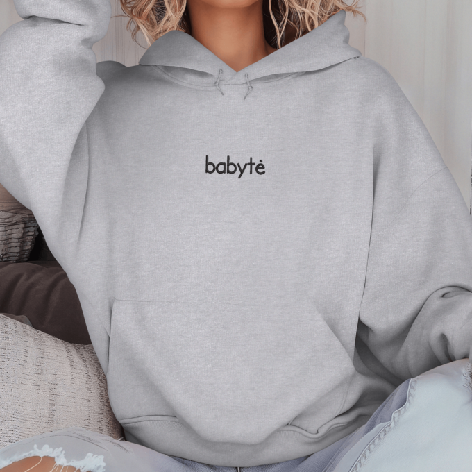 Siuvinėtas unisex džemperis „Babytė“ - Image 3