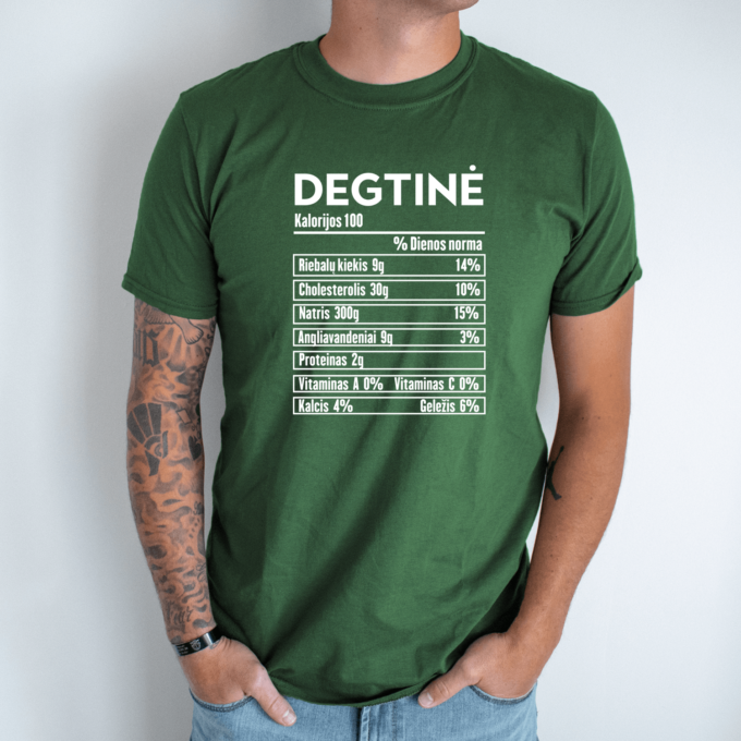 Unisex marškinėliai su spauda „Degtinės mitybos faktai“ - Image 4