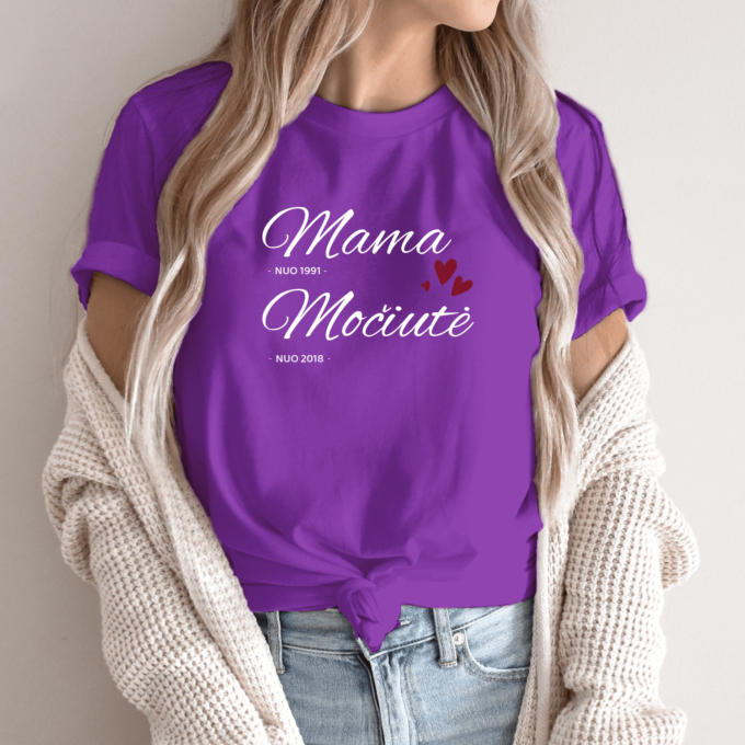 Unisex marškinėliai su spauda „Mama ir močiutė nuo...“ - Image 6