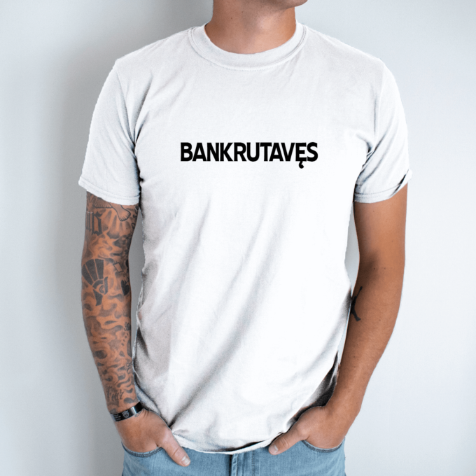 Unisex marškinėliai su spauda „Bankrutavęs“ - Image 2