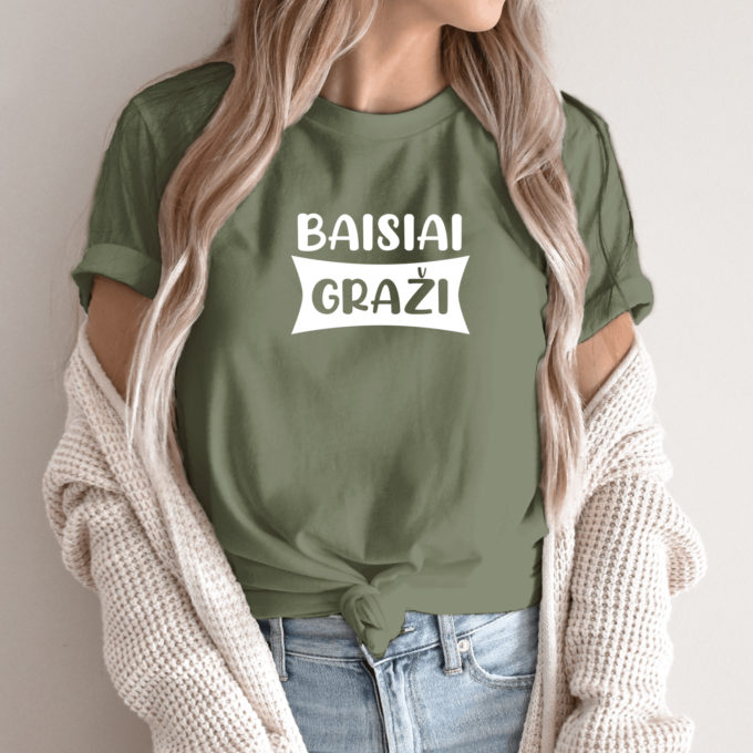 Unisex marškinėliai su spauda „Baisiai graži“ - Image 6