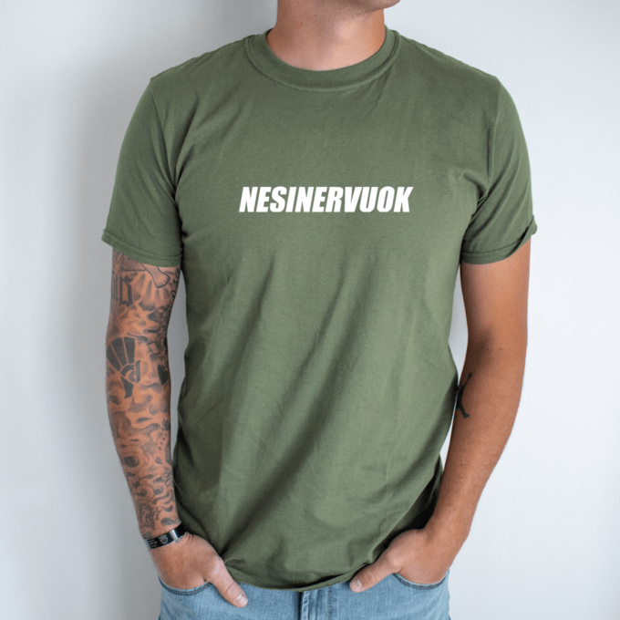 Unisex marškinėliai su spauda „Nesinervuok“ - Image 8