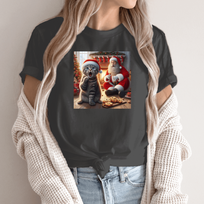 Unisex marškinėliai su spauda „Katinas užklupo senelį“ - Image 8