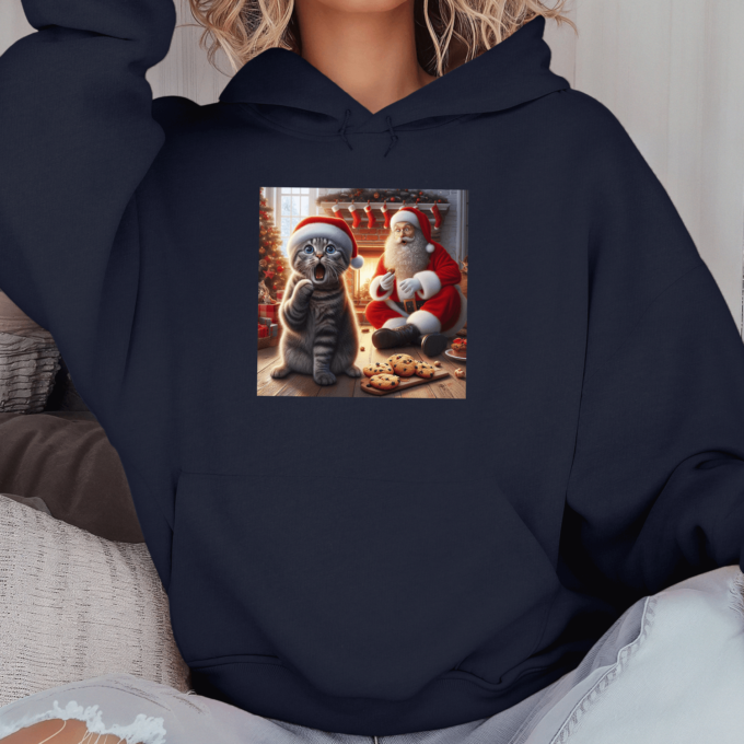 Unisex džemperis su spauda „Katinas užklupo senelį“ - Image 6