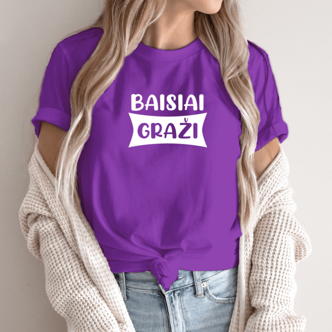 Unisex marškinėliai su spauda „Baisiai graži“