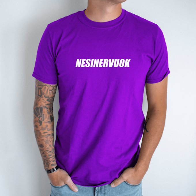 Unisex marškinėliai su spauda „Nesinervuok“ - Image 3