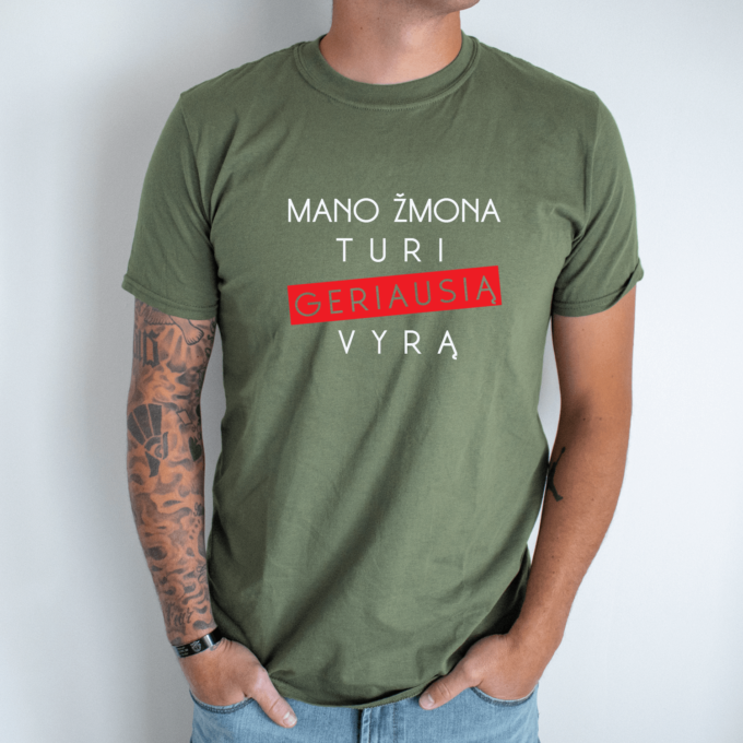 Unisex marškinėliai su spauda „Mano žmona turi geriausią vyrą“ - Image 5