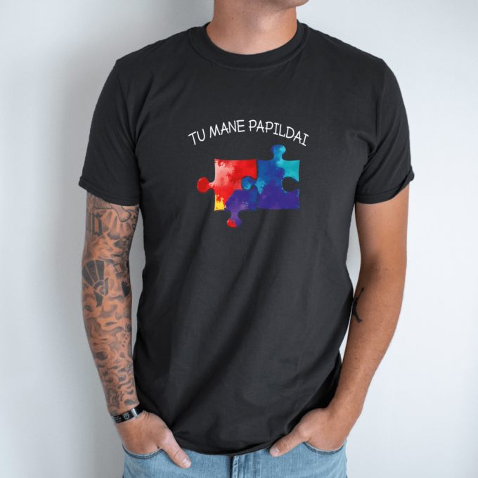 Unisex marškinėliai su spauda „Dėlionės dalys“ - Image 9