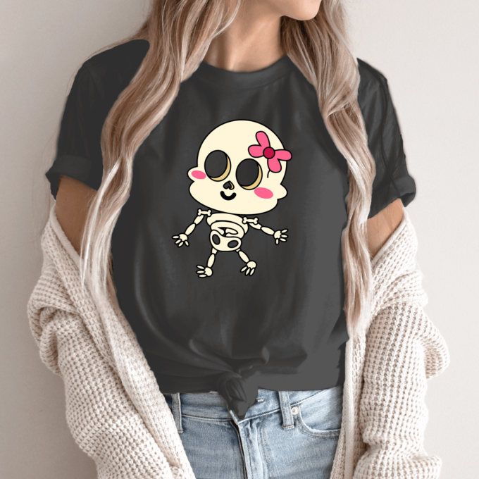 Unisex marškinėliai su spauda „Emo skeletas mergina“ - Image 6