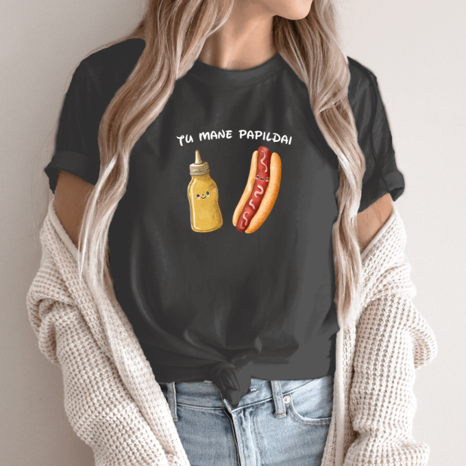 Unisex marškinėliai su spauda „Dešrainis“ - Image 7
