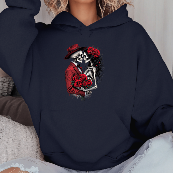 Unisex džemperis su spauda „Romantiška skeletų pora“ - Image 8