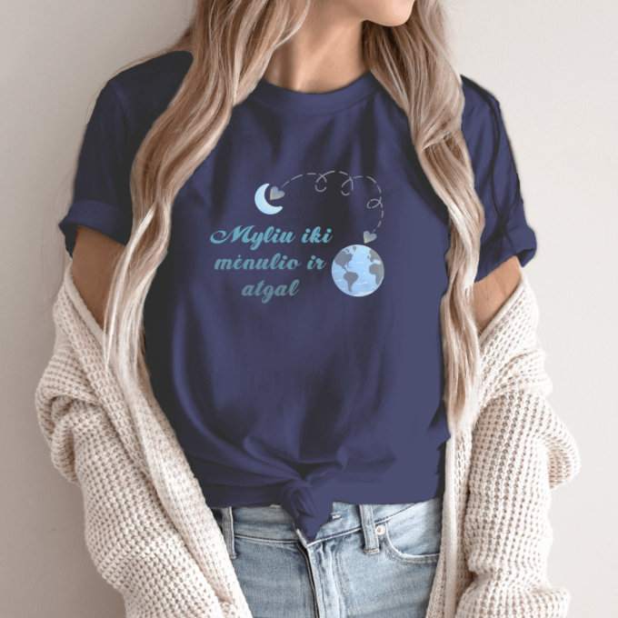 Unisex marškinėliai su spauda „Myliu iki mėnulio ir atgal“ - Image 3