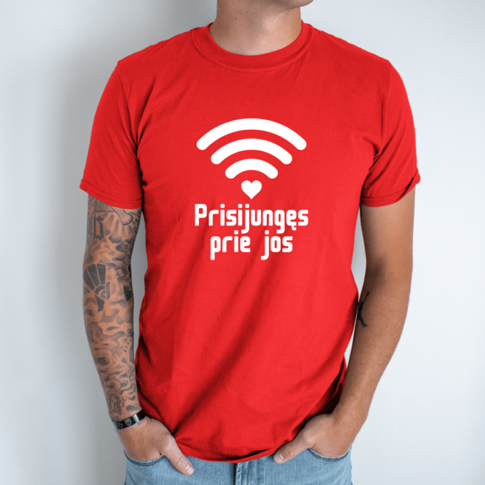 Unisex marškinėliai su spauda „Prisijungęs prie jos“ - Image 4