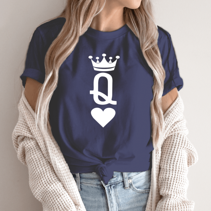 Unisex marškinėliai su spauda „Q“